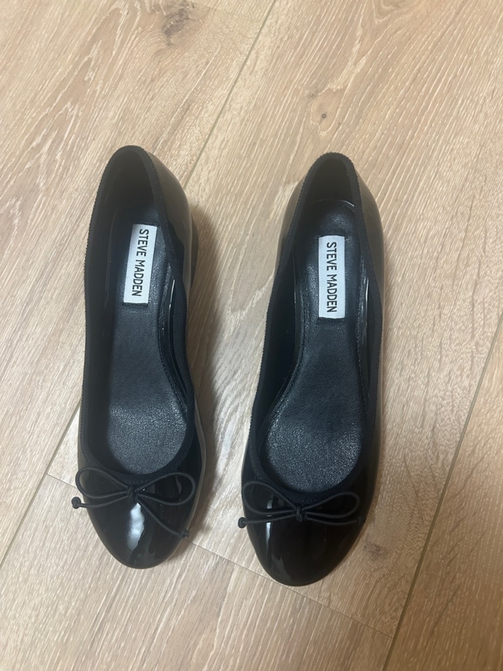 Steve Madden Black Patent Ballet Pumps